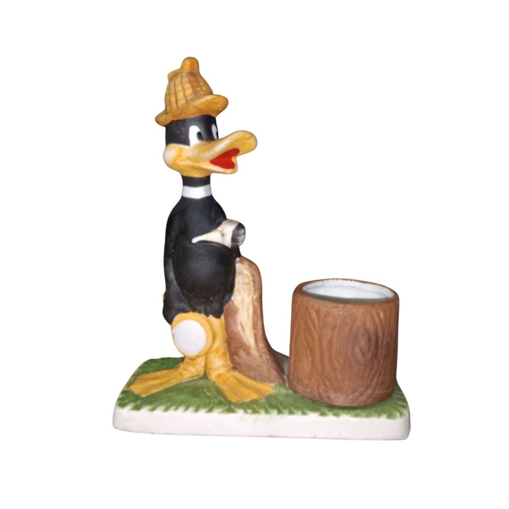 Warner 1980 Daffy Duck Figurine with Hat and Tree Stump Toothpick Candle Holder